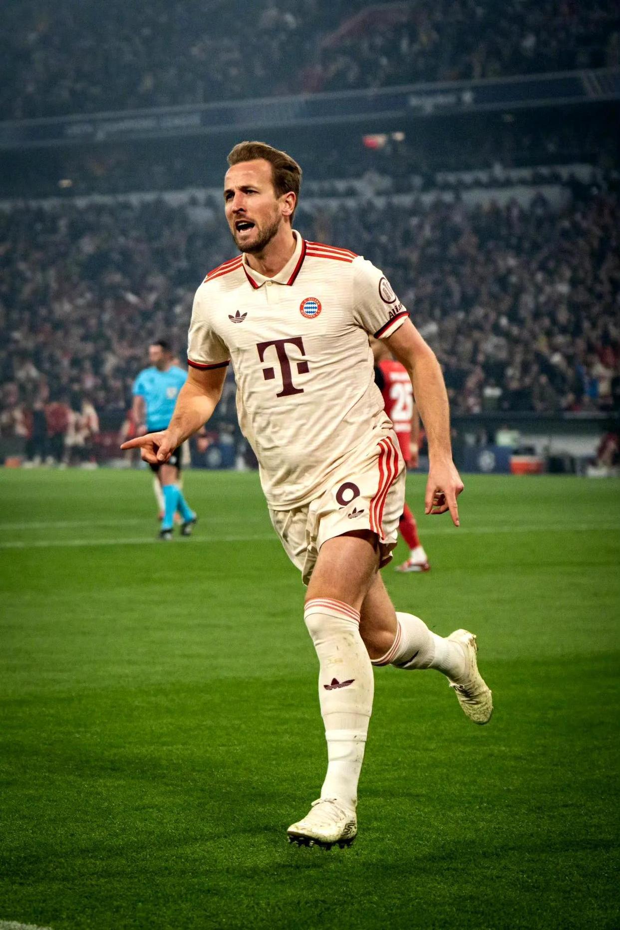 九游-包含窗口期利物浦备战欧篮联，远射贴柱细节曝光，气氛紧张，赛季目标并未改变的词条